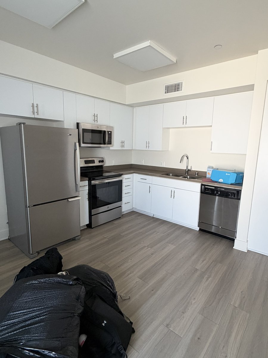 KF3s_'s tweet photo. New apt🙏 https://t.co/PJFhXinoCQ