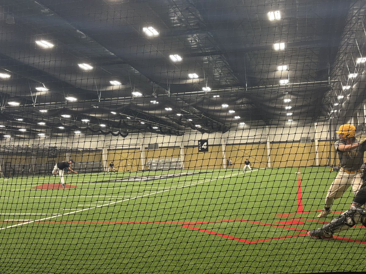 AcademyAhp's tweet photo. Thanks to Coach Oller and the rest of the staff for having us out! Always great to come to Garden City and see some familiar faces

#RenegadeBall https://t.co/EkdSgiUoB7