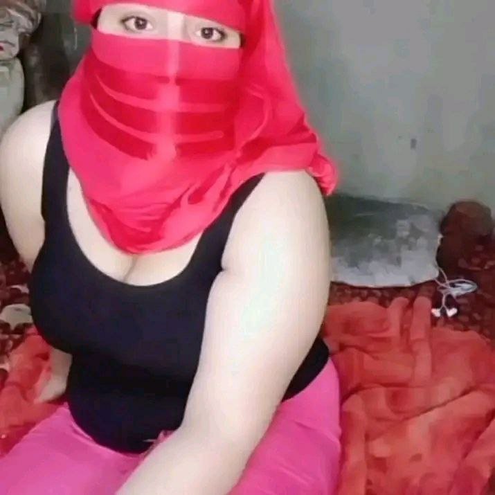 Gog00477292's tweet photo. حبيبي تعال تلجرام نتواصل هناك اني بفتح لايف رابط القناه 👇  👈https://t.co/GMxjUxjxOp   👉ولا تنسي الدخولا علا ثلاثه روابط الاخيره نزل التطبيقات لكي نتواصل معك بلايييف https://t.co/ZxxcM6F7nF