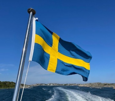 GlobalDiss's tweet photo. 🚨🇸🇪 SWEDISH ELECTIONS EXPLODE WITH NEW FRAUD PROBES! 

Police have launched multiple new investigations into potential vote rigging around Stockholm, piling onto the massive electoral scandal already rocking the country!

Why is the media silent? https://t.co/2P8Jj10iuo