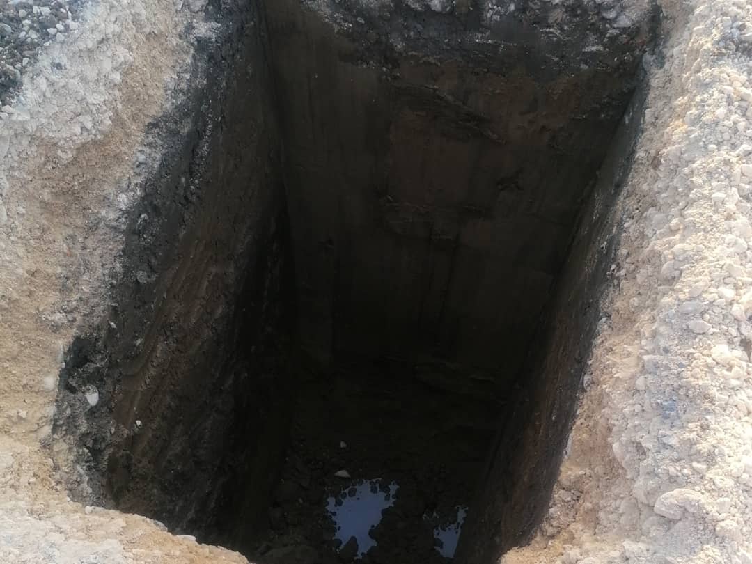 gracedavis752v0's tweet photo. Excavation and installation of concrete elements for rainwater drainage https://t.co/bYBHmaGSnT