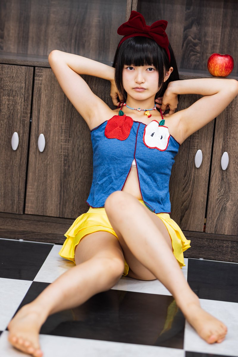 toaru__aibou's tweet photo. 少女は白雪姫の夢を見る②
#天使ほまれ https://t.co/JZLCWpi249