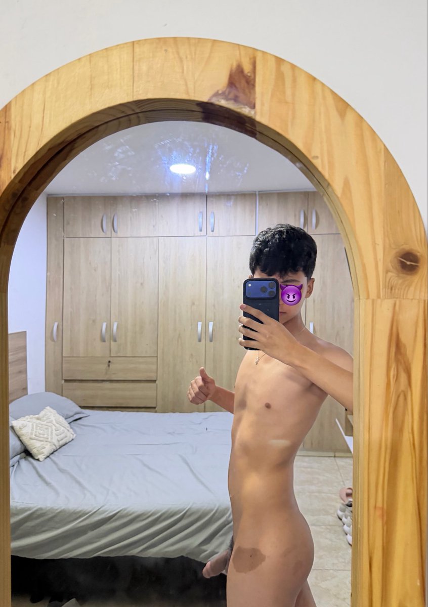 samutwxnk's tweet photo. En qué verga me siento 🍑 https://t.co/TA4bllfKNc