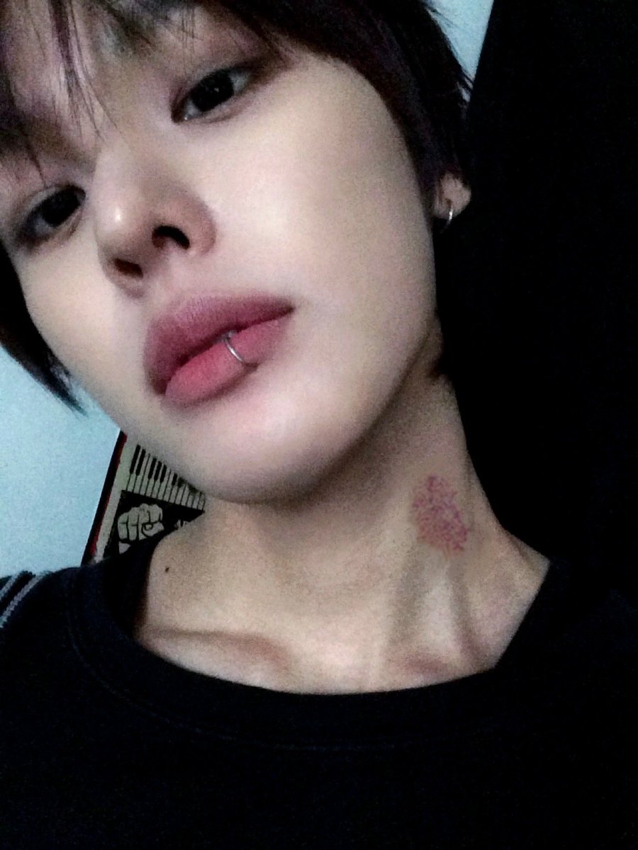 daengnyangkul's tweet photo. #riku #리쿠 who claimed him? https://t.co/ECl07wC6tx