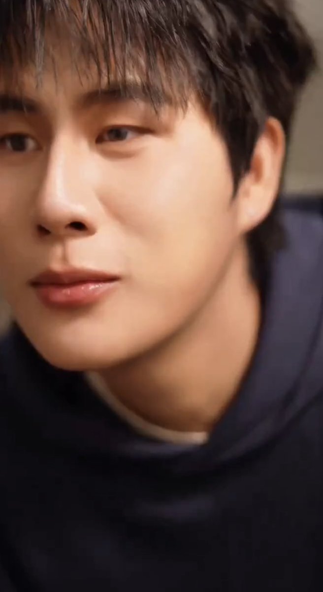 1994sGirl's tweet photo. ป๊าสำรวยหล่อมากนะคับ…ล้อชื่อป๊าผมได้เรย

🩵 #winynny https://t.co/dOcTPYpYE5