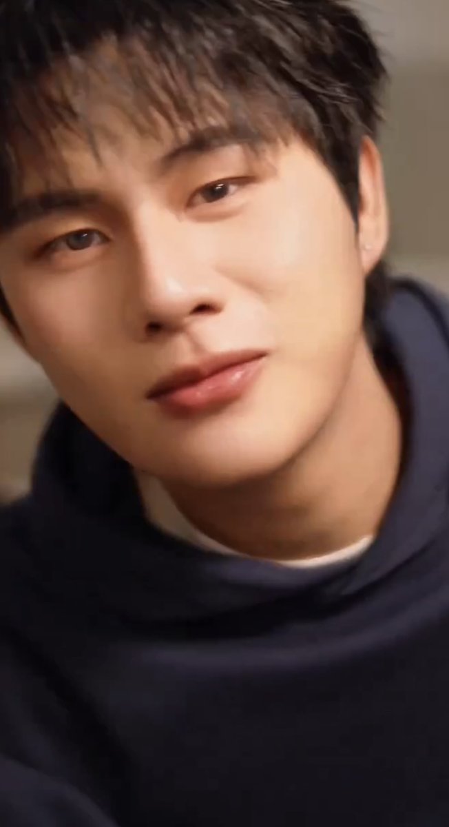 1994sGirl's tweet photo. ป๊าสำรวยหล่อมากนะคับ…ล้อชื่อป๊าผมได้เรย

🩵 #winynny https://t.co/dOcTPYpYE5