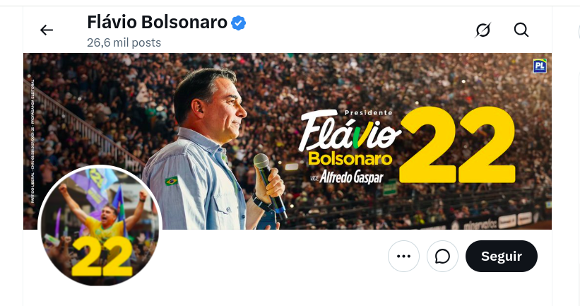 alexscnovaes's tweet photo. Nunca na minha vida pensei que ia fazer isso, vamo seguir a apertar 22 https://t.co/aEMayNxHO0