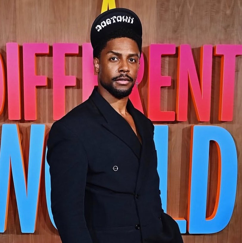 dojasbin's tweet photo. Vincent: I got it from my mama 

Vincent referencing Lisa Bonet on the carpet 🥺
#adifferentworld https://t.co/LcdtuL1RWC
