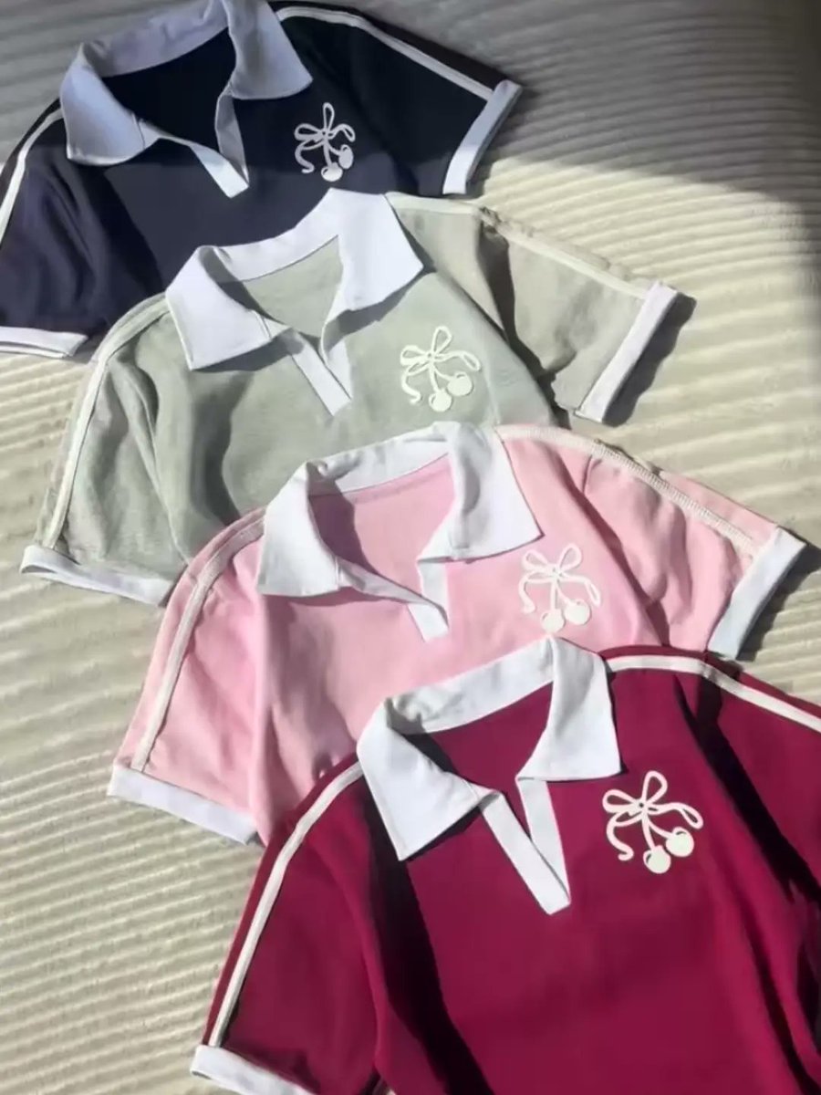 KellykLemos's tweet photo. Cute coquette cherry bow embroidered polo crop tees with contrast collars and sporty stripes. Available in olive green, beige, soft pink, and black. Lightweight cotton blend for effortless summer styling. https://t.co/zdloIkAAUr