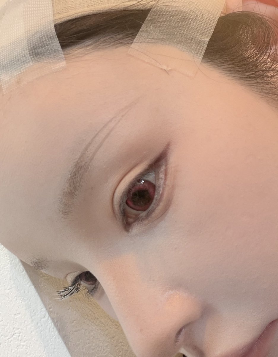 eve_177cm173cm's tweet photo. この眉毛ペンシル、コスプレイヤーもそうでない人もみんな買え‼️無加工ハゲ頭晒すんですけど、タオバオの眉毛ペンシル、シュウウエムラのハードフォーミュラレベルに細く描ける。そして安い、1000円くらいでカッター付き‼️感動‼️ https://t.co/SZTSQhkN2N