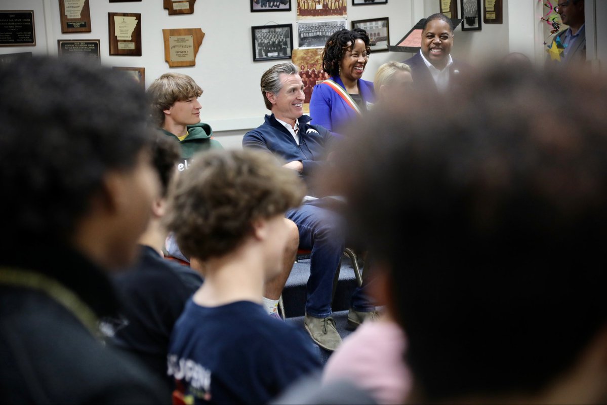 GavinNewsom's tweet photo. 69 years ago today, 9 brave African American kids walked into Little Rock Central High School testing the limits of desegregation in the South.

I had the honor of visiting Central when I was in Arkansas and I was reminded that this isn’t ancient history—it is within living memory.

There are people who want to “go back” to a world most wouldn’t even recognize. 

We cannot take these advances for granted. We must continue to fight for equality every single day.