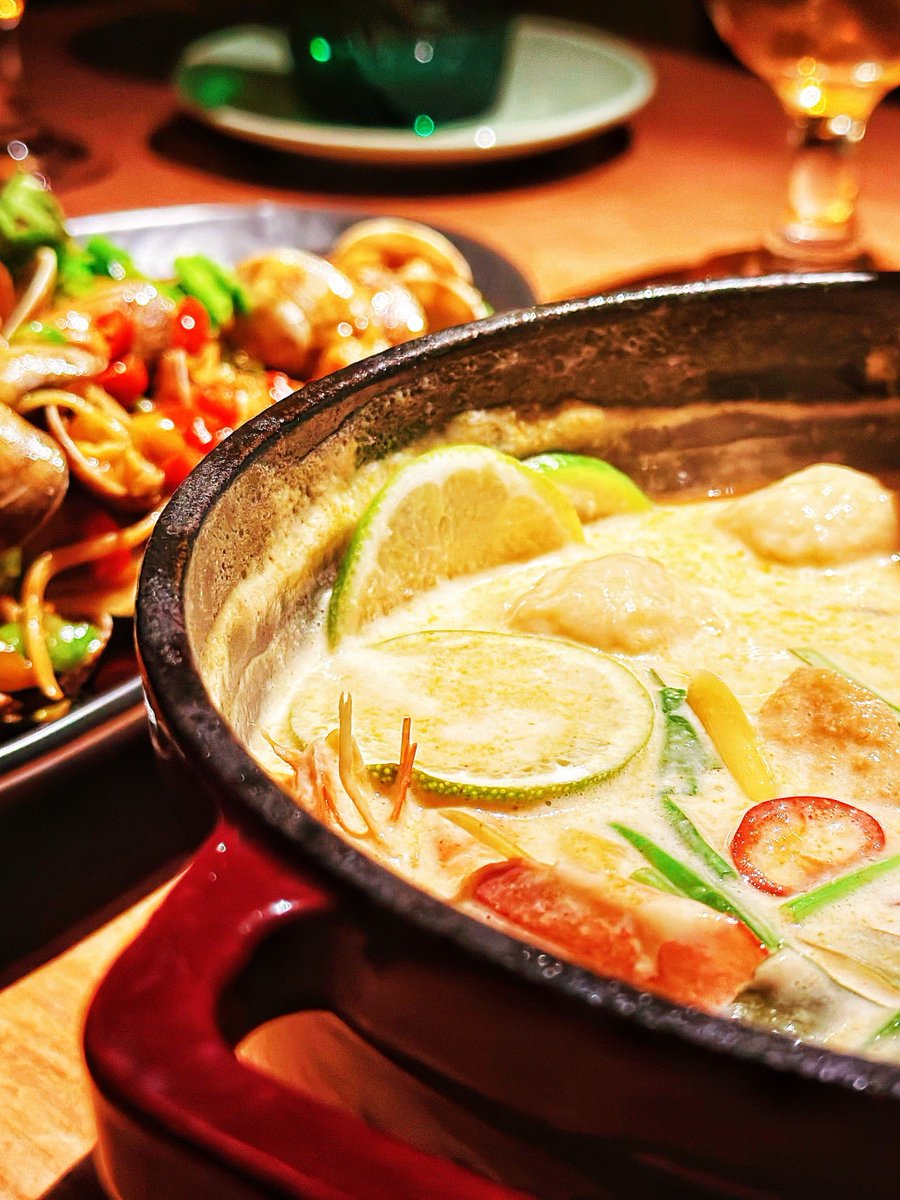 DorethaLovaj's tweet photo. Late night craving hits—warm miso soup, grilled squid, and that cozy counter vibe only the 24h corner eatery has. Your late-night pick-me-up’s here. https://t.co/wb2sh0dBVR