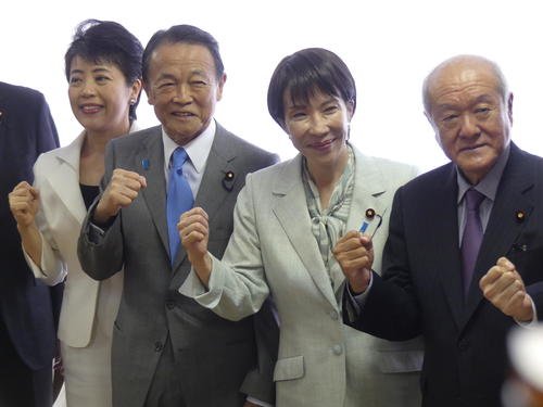 akabanejirou's tweet photo. 早苗総理になってから、

自民党に、こんなにも

心を晴れにしてくれる政治家

いたのかってビックリドンキー❗

#高市内閣一択 https://t.co/iIyLjyVV8F