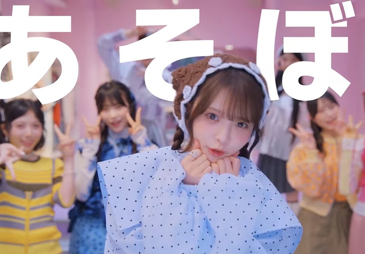 hamwska's tweet photo. ここのゆなしの表情が可愛いすぎる😍
これからは革命だねー🥰
#高梨ゆな https://t.co/M76QqWuOA2