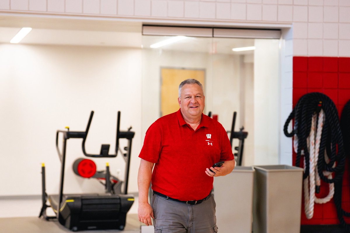 BadgerMBB's tweet photo. The best of the best. 

Happy Athletic Equipment Manager Appreciation Week to Gary Poels! https://t.co/nCfwSjsD63