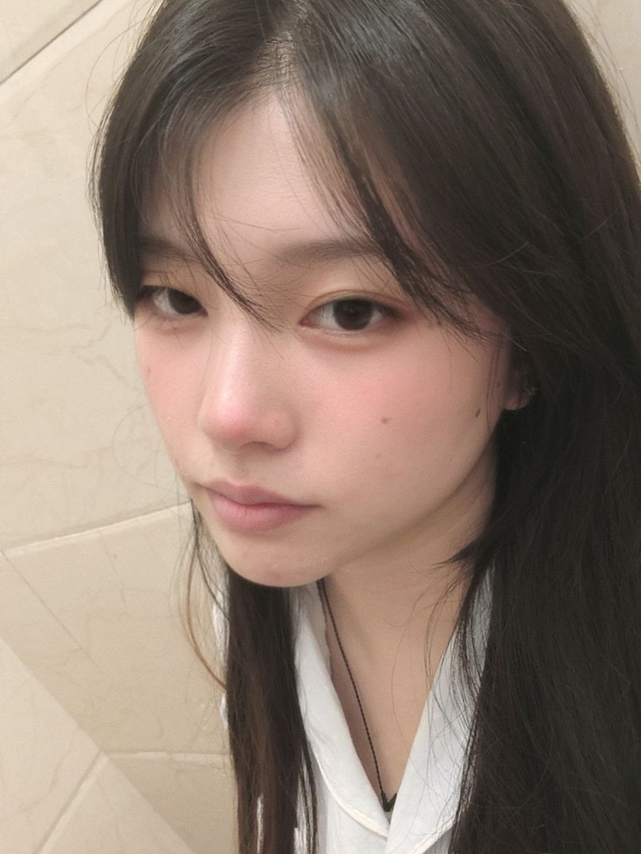 yinerzhou_'s tweet photo. https://t.co/BXhrBht4py