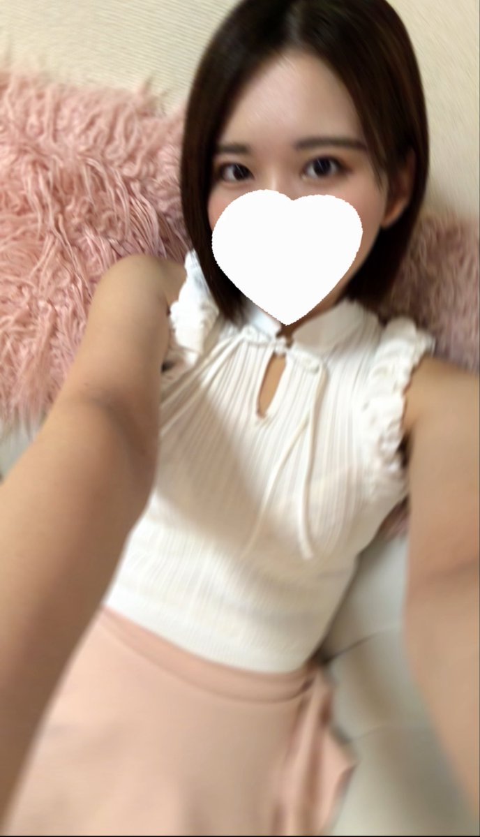 ayuri_nature's tweet photo. おはようございます( ˶˙ᵕ˙˶ )☀️
今日は、あんまりお天気良くなさそうですが素敵な週末をあゆりと過ごしませんか？🥹

本日もロング出勤ですので、素敵なお兄様に会えることを楽しみにしておりますっ❣️
本日も元気によろしくお願いいたします😽☝🏻 https://t.co/sggPetvGev
