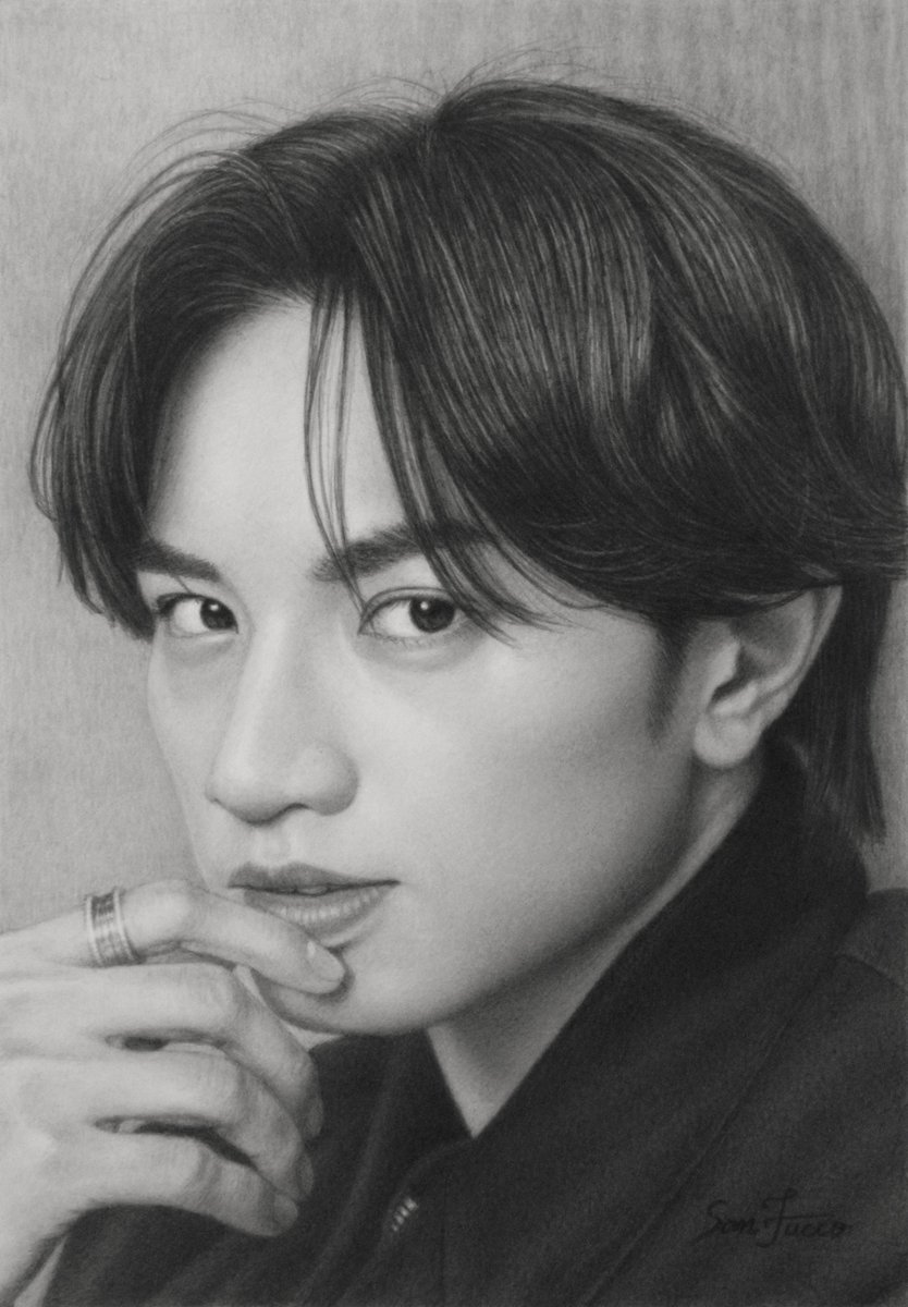 SanFucco's tweet photo. #中島健人 さんの 鉛筆画 Part４完成しました。
（ケント紙、size A4 、freehand）
#Pencildrawing #コンビニ兄弟 https://t.co/XPhekjlMUr
