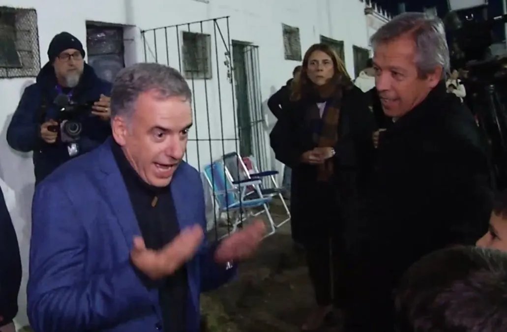 didiertido's tweet photo. @ferkosak El verdadero efecto mariposa, me junto con Mamdami o con el de Praxis https://t.co/P8XRqA1ezA