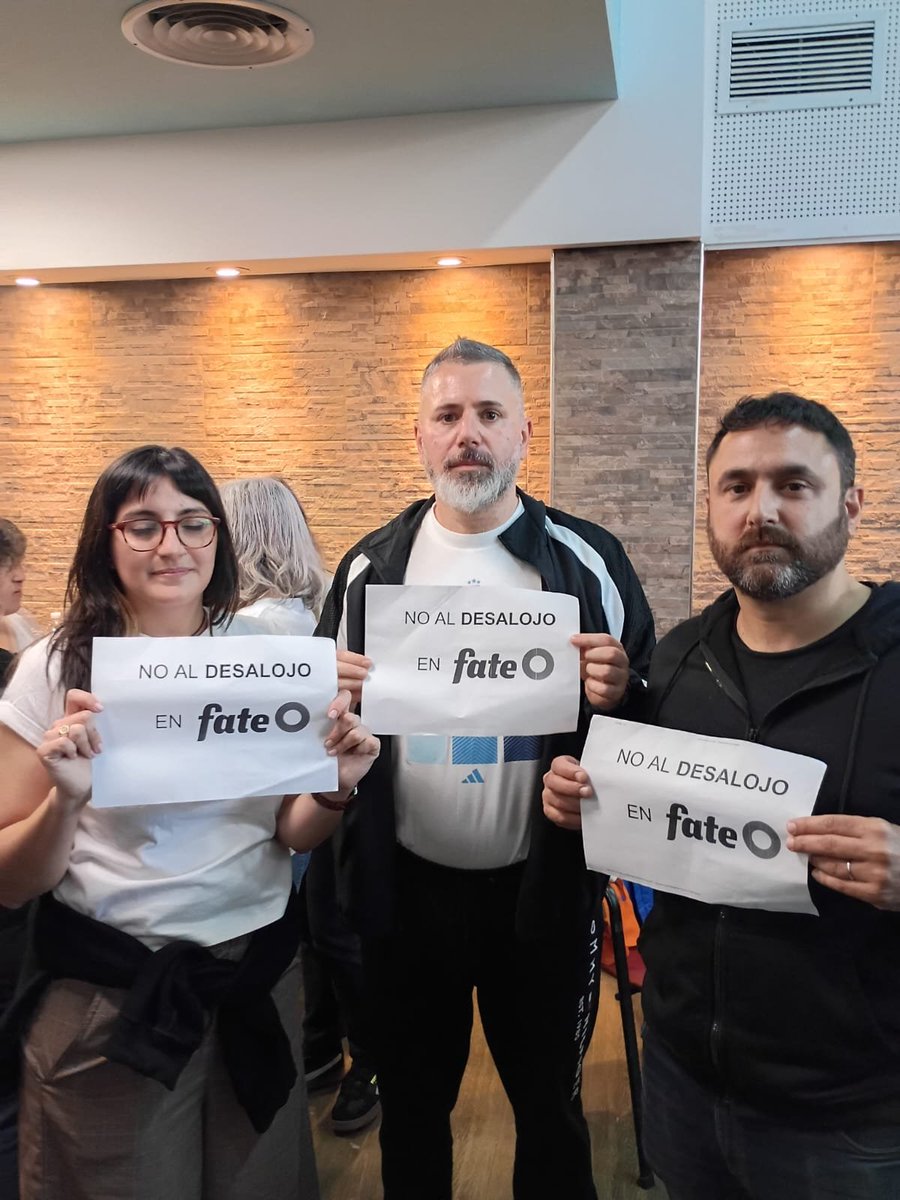 utectera's tweet photo. Desde UTE decimos: ¡NO AL DESALOJO DE FATE! https://t.co/74QLGmUgQn