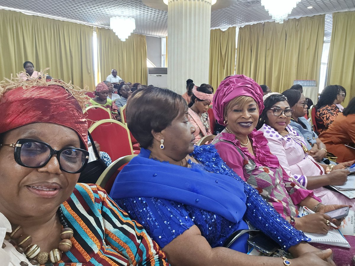 Reachoutreo's tweet photo. At Cameroon’s National Colloquium on Femicide in Yaoundé, the call was clear: recognise, prevent and act.
The Yaoundé Joint Declaration must become protection, justice and safe options for every woman and girl. No cry for help should go unanswered.
#StopFemicide #EndGBv https://t.co/CYH42EBT5U