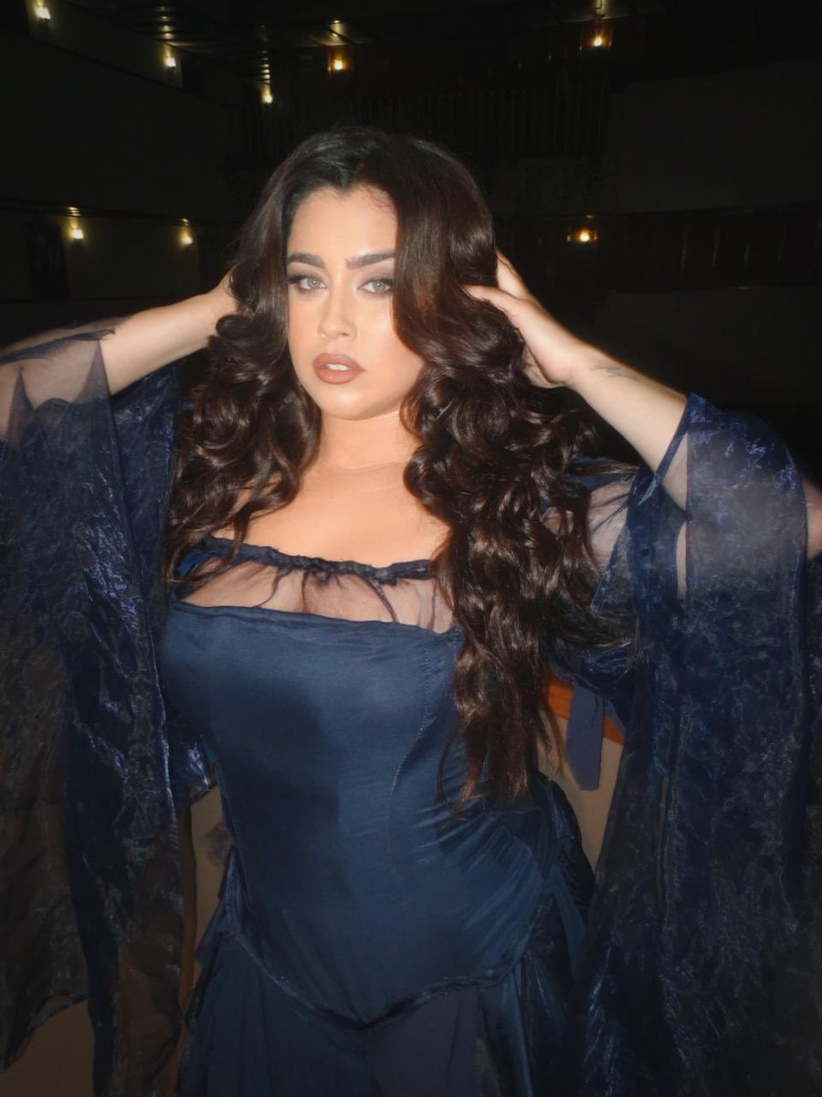 jaureguilineBR's tweet photo. LINDAA 

Lauren Jauregui publicou no instagram https://t.co/m9xZcnYeFM