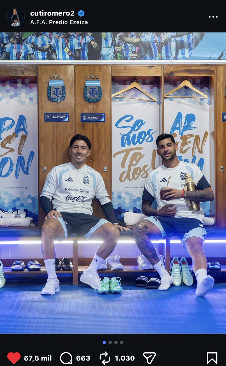 jagubri1's tweet photo. cuti nos esta sirviendo la olla de manjarrr mira esa manito de licha como si le hubiese soltado solo para la foto https://t.co/LrdpwatUb9