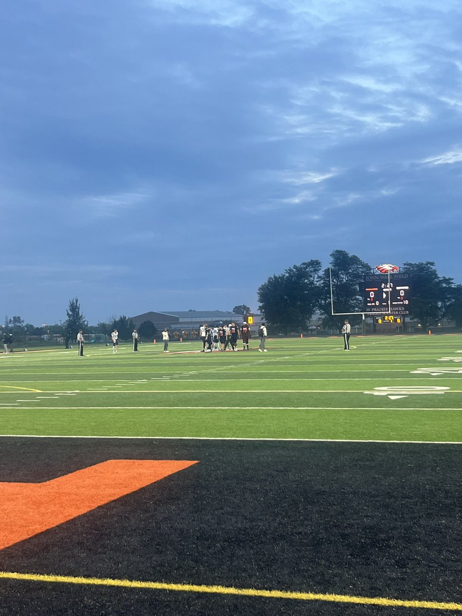 CoachBrock_J's tweet photo. Great Atmosphere here @crpfootball‼️Pleasure to be out here and watch these guys compete under the lights ‼️‼️#FRIDAYNIGHTLIGHTS

@JHawk_Football 
@crpfootball 
@MountMercyFB https://t.co/pXhWAOAoce