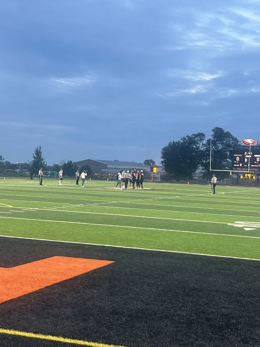 CoachBrock_J's tweet photo. Great Atmosphere here @crpfootball‼️Pleasure to be out here and watch these guys compete under the lights ‼️‼️#FRIDAYNIGHTLIGHTS

@JHawk_Football 
@crpfootball 
@MountMercyFB https://t.co/pXhWAOAoce