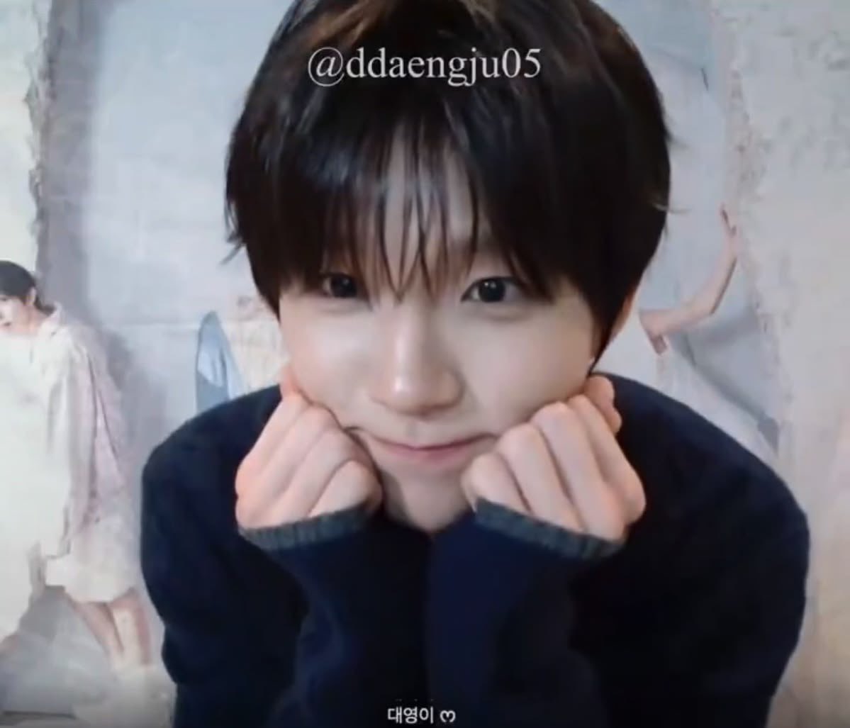 Heeyya13's tweet photo. 귀여운 강디재희 보고 갈 사람 https://t.co/yJShBYk8FH
