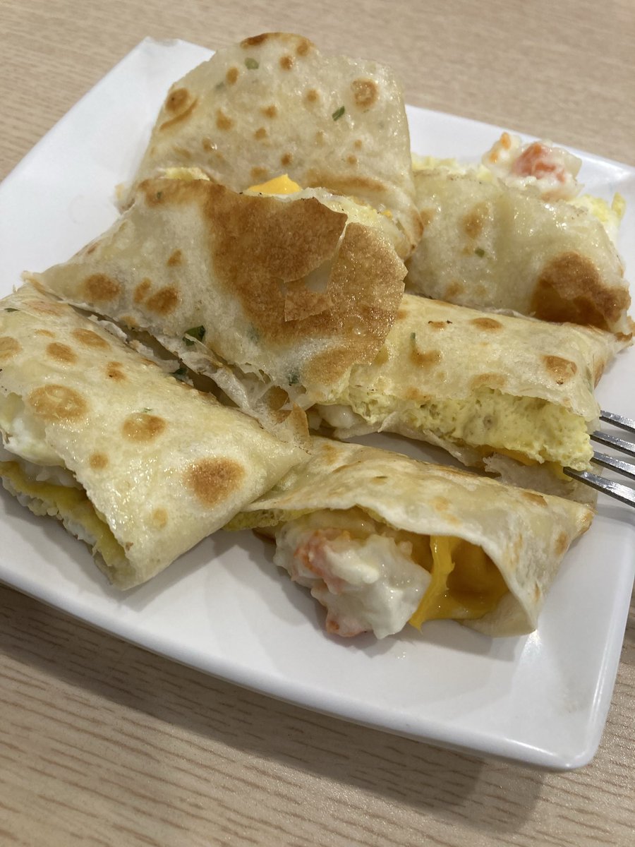 seto_babaroa's tweet photo. 朝は、あまり動きたくない派なんですが、今回の台湾旅行では、モーニングを求めて朝の町を彷徨いました🙂 https://t.co/pzrrfri7SV