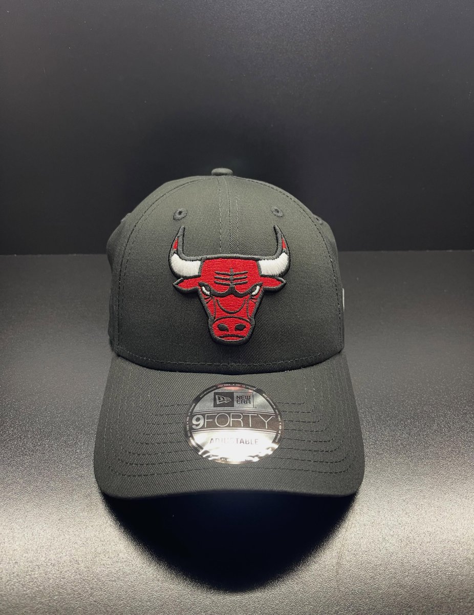 violetwhiteglcb's tweet photo. 9Forty
Chicago Bulls The League Black
€30 https://t.co/qOlqijZe0q
