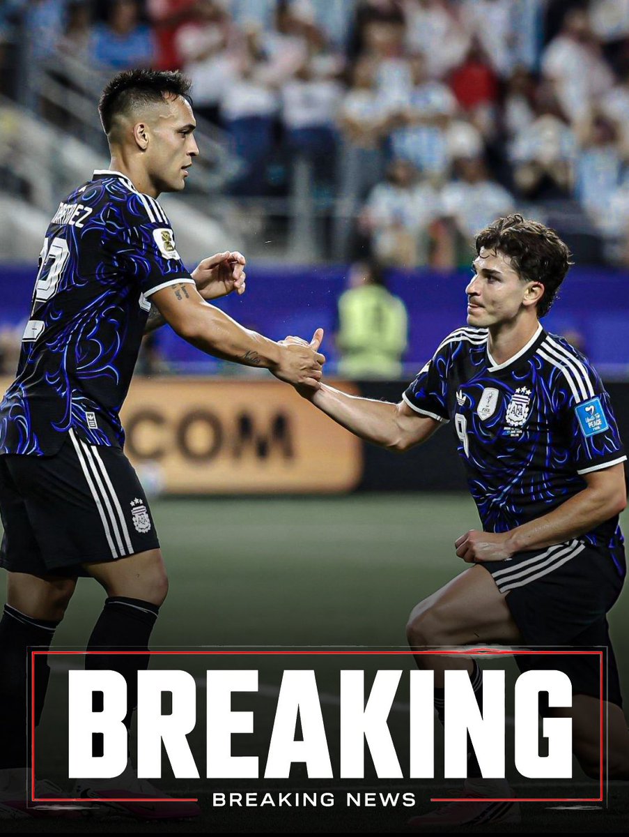 AlbicelesteTalk's tweet photo. 🚨 JUST IN: The two-striker system will be key for Lionel Scaloni going forward.

Lautaro as the main No. 9, with Julián given freedom to roam, drift wide and attack space.

Get used to seeing them together. @HernanSisto 🛑🛑🇦🇷 https://t.co/2hHrPYUrsR