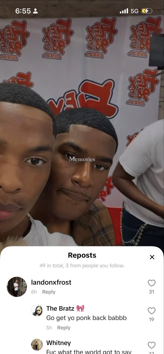 MALIBUBARBIE99's tweet photo. Landon is reposting things on TikTok, so don’t fall for it, Poodie! You should never have taken him for granted or treated him so poorly while you were filming that flop of a show with those dusty ass niggas. Bitch ass didn't spend any time with Poo in Miami. https://t.co/kmSTJILnwV