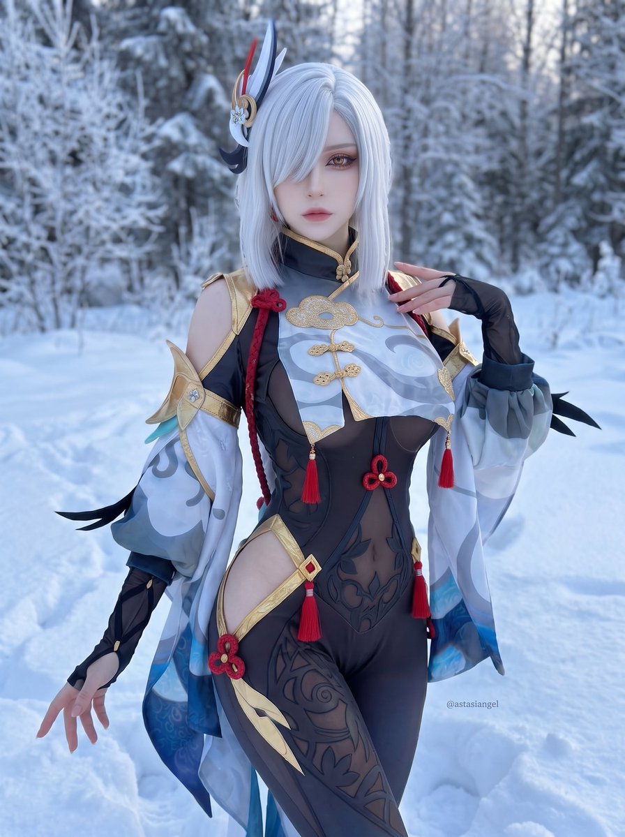 SweetAstochka's tweet photo. Winter has never looked this elegant ❄️

Shenhe from Genshin Impact https://t.co/8zy2u3cDvt