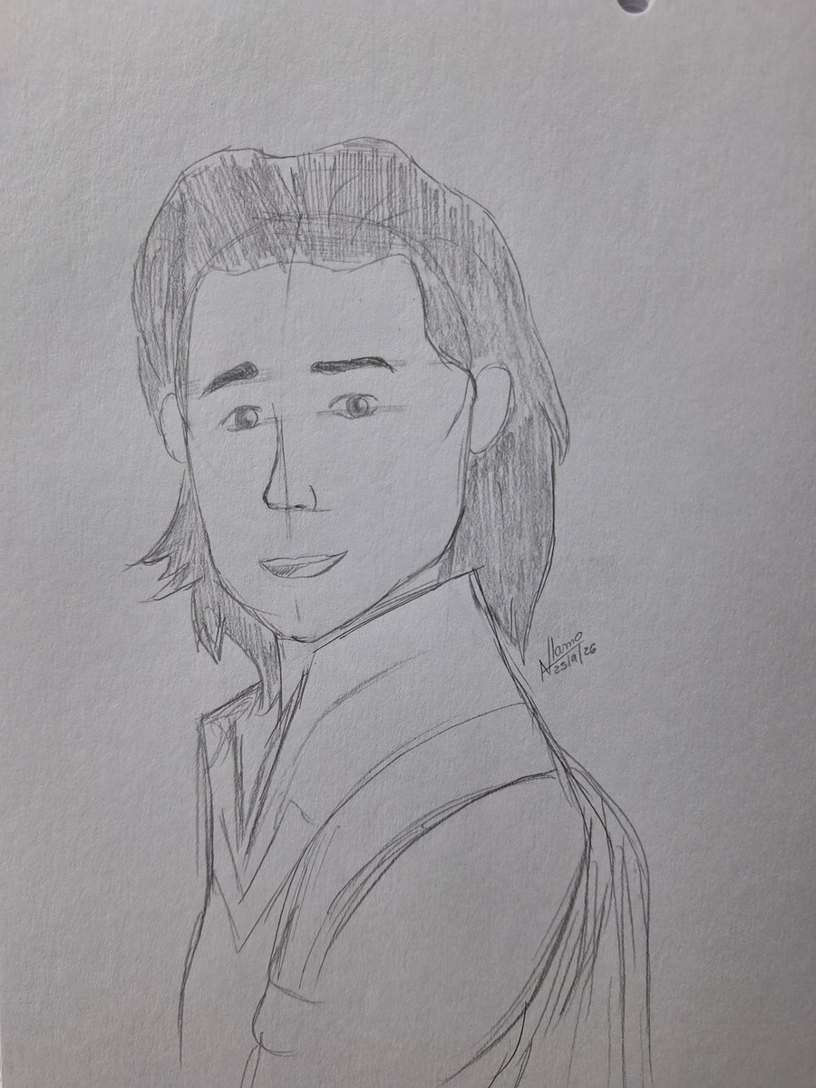 ElLoboChan1's tweet photo. Dis 1 aprendiendo a dibujar a #Loki https://t.co/xC0BJ9UfM3