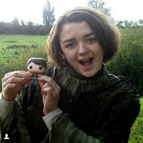 Arianalemontree's tweet photo. Game Of Thrones actresses and their funko pops.
#GameOfThrones https://t.co/J5F3l5HCtD