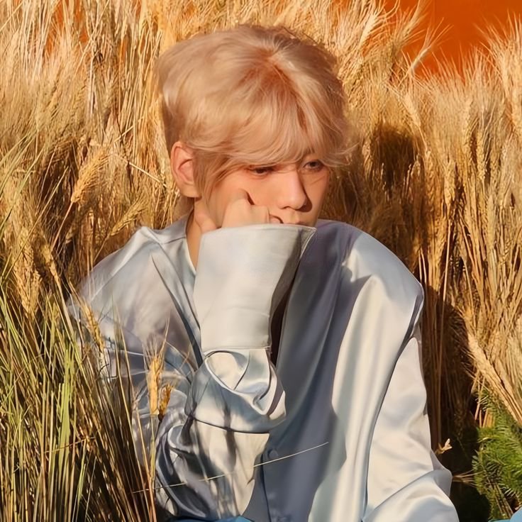 swIuvbot's tweet photo. hii ^__^ im ally 
ive been an allyz since pre debut and moa since tdcm, i wasn't gonna go public but i was having serious fomo TT 
i bias sangwon and soobin !! 

(people who have prob with any of my ults pls dont follow, ill cry) https://t.co/9zA6ISfMjH