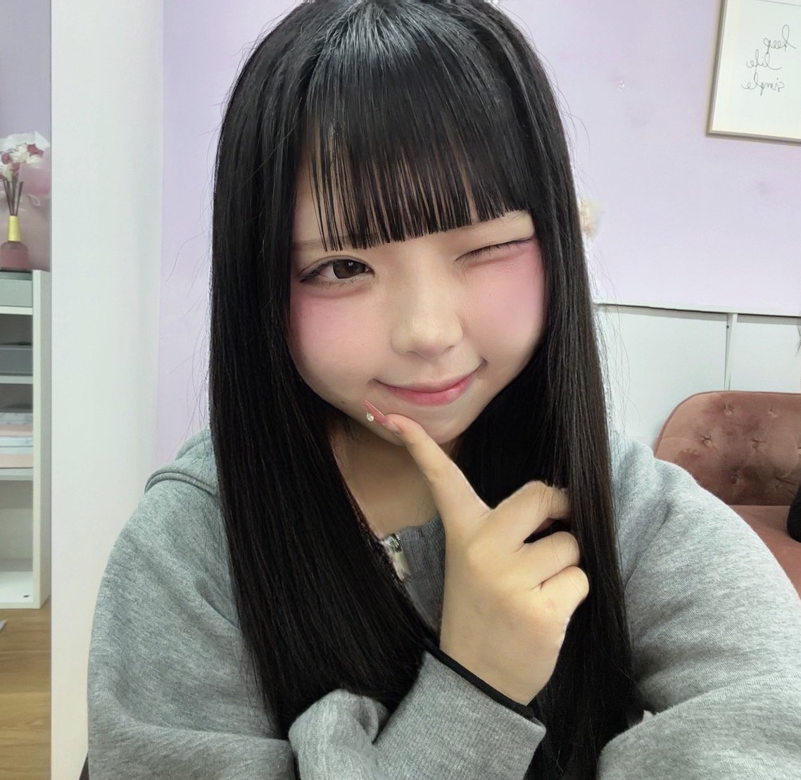 bitstarnextIdol's tweet photo. 【メンバー紹介】
💖りりか @ririka_bitstar
💖誕生日 1月26日
💖ピンクほっぺがチャームポイント🍑ギャップ萌お姉さんとバブの二刀流👶🏻✨

「みんなの活力になれるキラキラアイドルになるから見ててね💞🎶」

初のオンライントーク会✨
📅9/26(土)
⏰21:00~
詳細はこちら▼
https://t.co/Lm6lJ37njD https://t.co/MKk28zlBgy