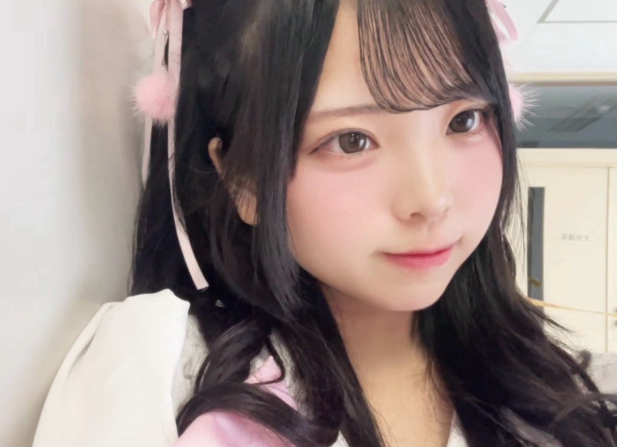 bitstarnextIdol's tweet photo. 【メンバー紹介】
💖りりか @ririka_bitstar
💖誕生日 1月26日
💖ピンクほっぺがチャームポイント🍑ギャップ萌お姉さんとバブの二刀流👶🏻✨

「みんなの活力になれるキラキラアイドルになるから見ててね💞🎶」

初のオンライントーク会✨
📅9/26(土)
⏰21:00~
詳細はこちら▼
https://t.co/Lm6lJ37njD https://t.co/MKk28zlBgy