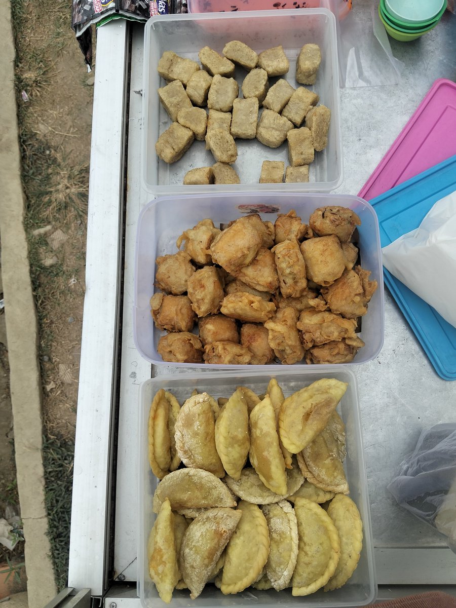 clarisanusa's tweet photo. Halo warga x
Kakak semuanya
Bisa bantu Nusa buat ramein jualan nusa 🙏
Nusa jualan cireng+tahu+pempek harga 1k
Bisa titip buat berbagi jumber atau berbagi ke pondok 
Kami butuh bantuan karena kami lagi butuh biaya buat makan dan kebutuhan sehari hari 

Terima kasih kakak https://t.co/0qBnBduZZo