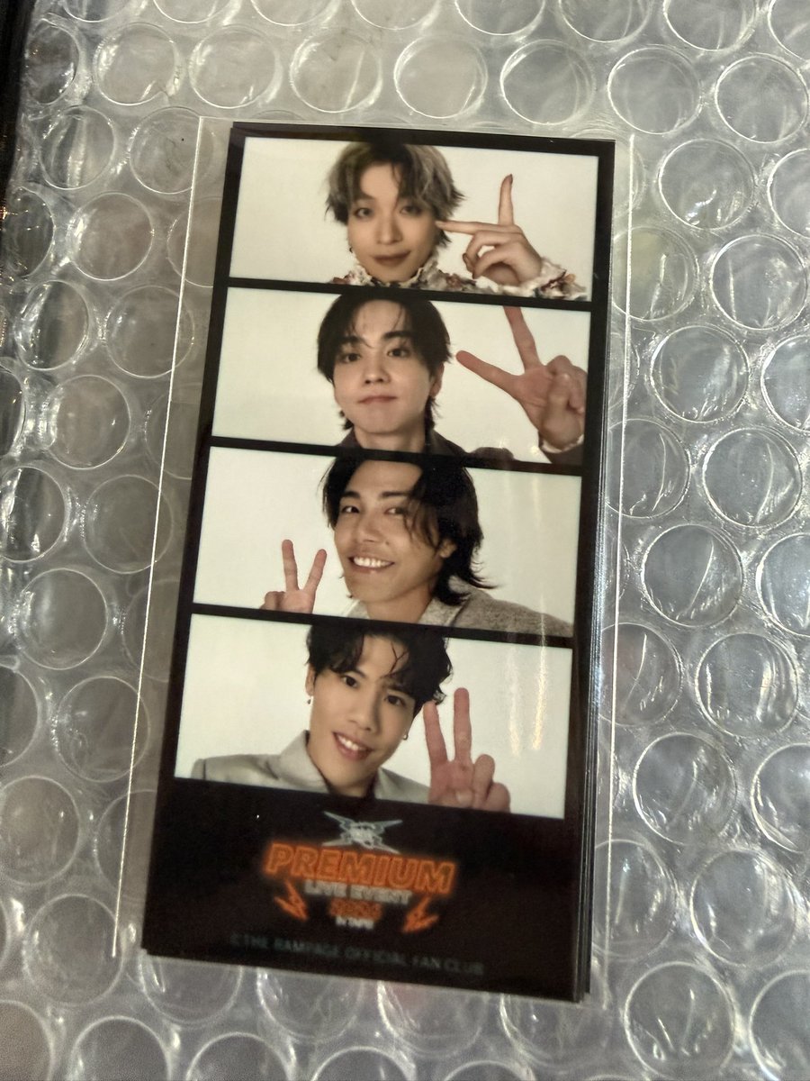 kkk_g_ko's tweet photo. 【交換・譲渡】THE RAMPAGE PREMIUM LIVE EVENT 2026 in TAIPEI ランペ 台湾 台北 アクリルキーチェーン アクキー

譲：与那嶺瑠唯、鈴木昂秀、龍
求：定価 or 山本彰吾 or 2枚目のFC特典

本日現地、フォロワーさん優先 https://t.co/Xd34f3Ob0r