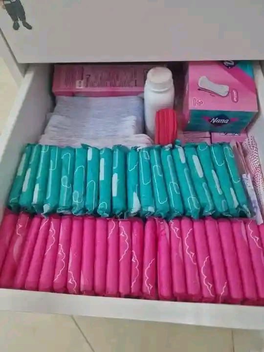 MommyAlexc3ad's tweet photo. I’m a abdl lovely mommy that diaper and take care of baby and also breastfeed them 24/7 feel free to dm mommy https://t.co/iwjechs2DQ