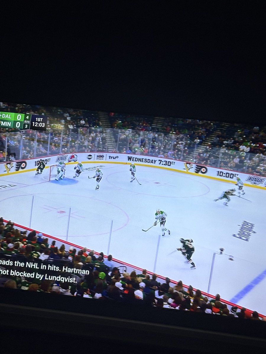 kkaprison's tweet photo. eating taco bell w mn wild hockey on the tv #DreamDate https://t.co/QbV5BBvgrX