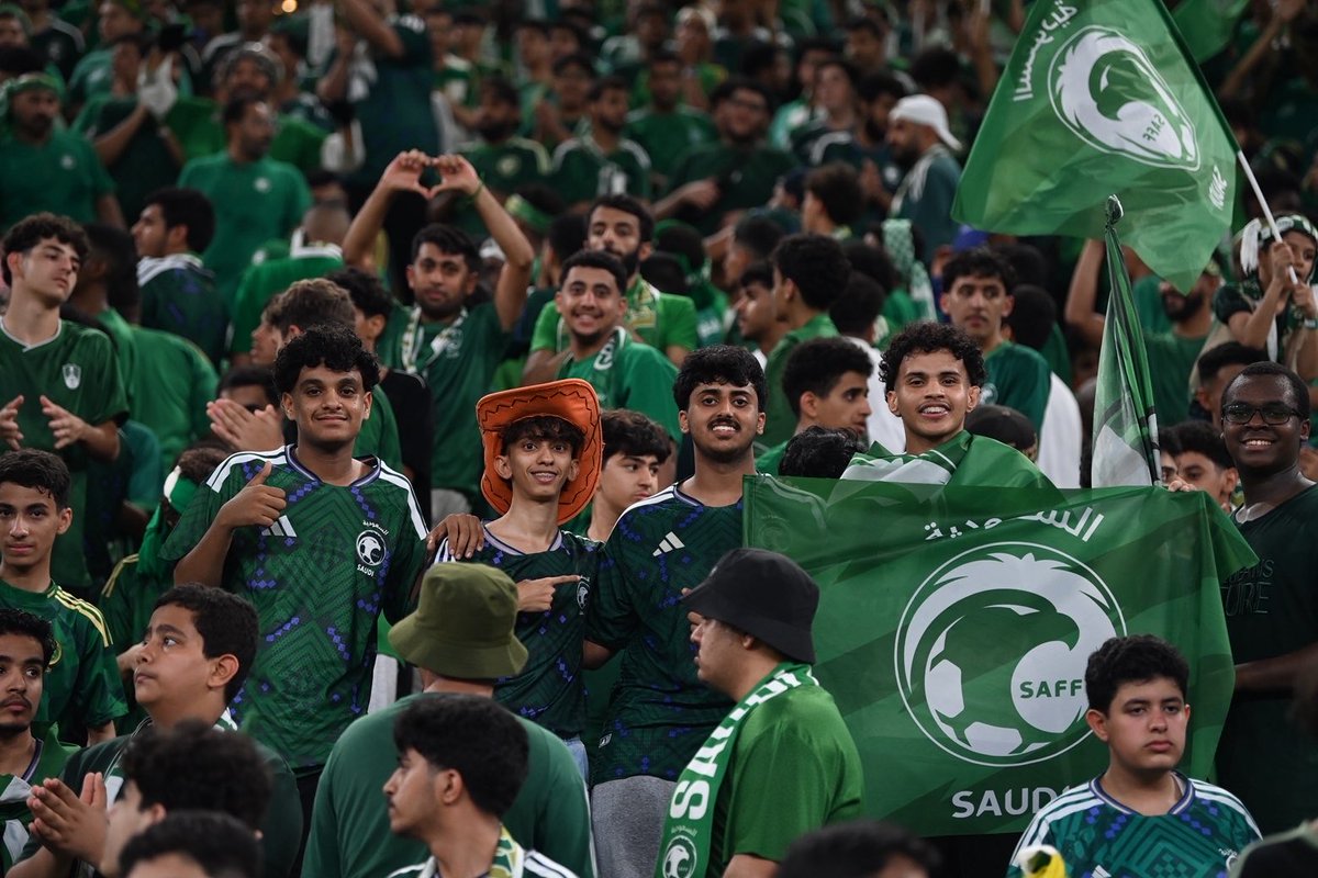 yousef9om's tweet photo. @SaudiNTFans @saudiFF يارب فرحة وطن والكاس من نصيبنا🇸🇦🇸🇦 https://t.co/UM88VN6Tmj