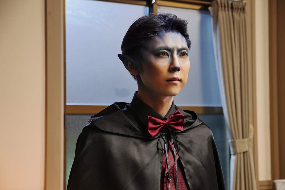 KAJI__OFFICIAL's tweet photo. なんと、愛しい我が子 #梵そよぎ が…！
『#世にも奇妙な物語 FOD特別編』に出演🎉

「人権逆転裁判」本日21時から配信開始🔽
https://t.co/8Xo5WL482L

パパ嬉しいよ…🥺✨
ぜひご覧ください…！

ちなみに5年前に私も出演しております！
「あと15秒で死ぬ」死神：#梶裕貴 🔽
https://t.co/FXtfX71oPE https://t.co/wbEtlEJYOe