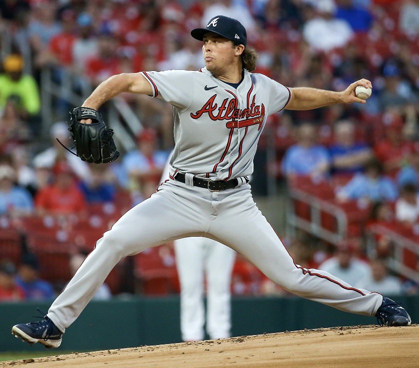 iDavidMurphy's tweet photo. Pretty sure @Braves pitcher Dylan Dodd is the offspring of former Brave Zane Smith. https://t.co/FyrchFn5H2