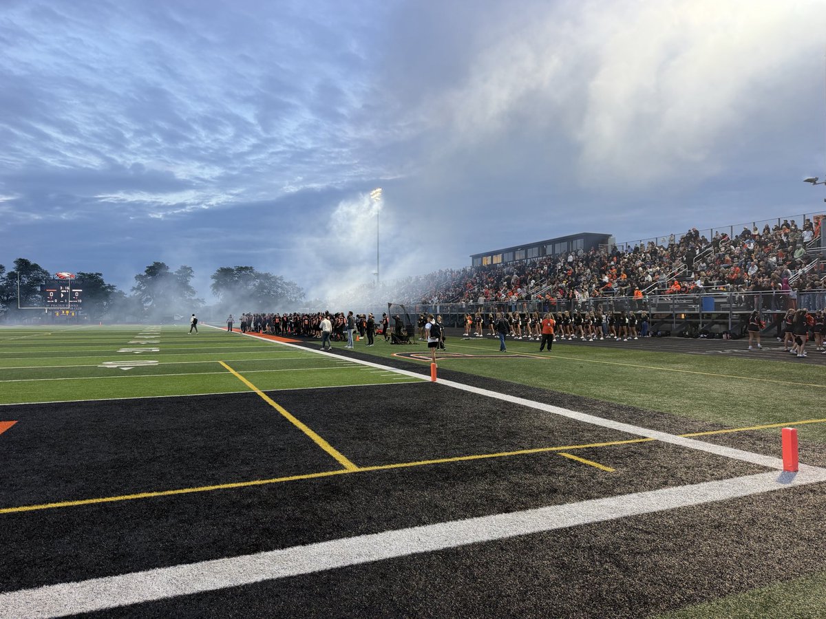 CoachMontoya_'s tweet photo. Huge thanks to @crpfootball for allowing us to be a part of this electric atmosphere! Nothing like Friday Night Lights! 
@JHawk_Football 
@MountMercyFB https://t.co/qq7IUqOlHF