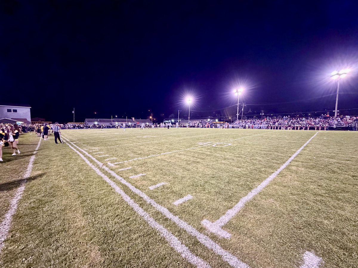 CoachJohnstonWJ's tweet photo. A great night for high school football in Central PA! π
Cambria Heights at Northern Cambria in the Coal Bowl!
#PrezPride | #PrezFB https://t.co/H4SDjguzRq