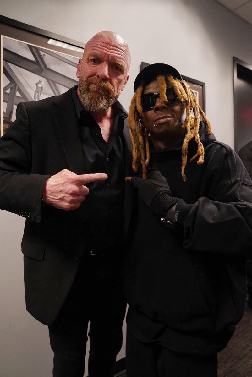 PublicEnemiesHQ's tweet photo. “A Mill” by Lil Wayne is the Money in the Bank theme song #Smackdown https://t.co/O9nv2KOfwx